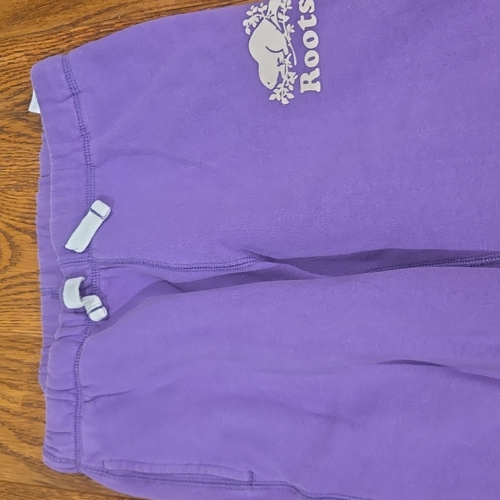Roots kids size 14 youth jogging pants in purple with white logos - Picture 2 of 5